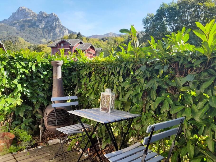 Rez De Jardin / Pieds Des Pistes Apartman Bernex Kültér fotó