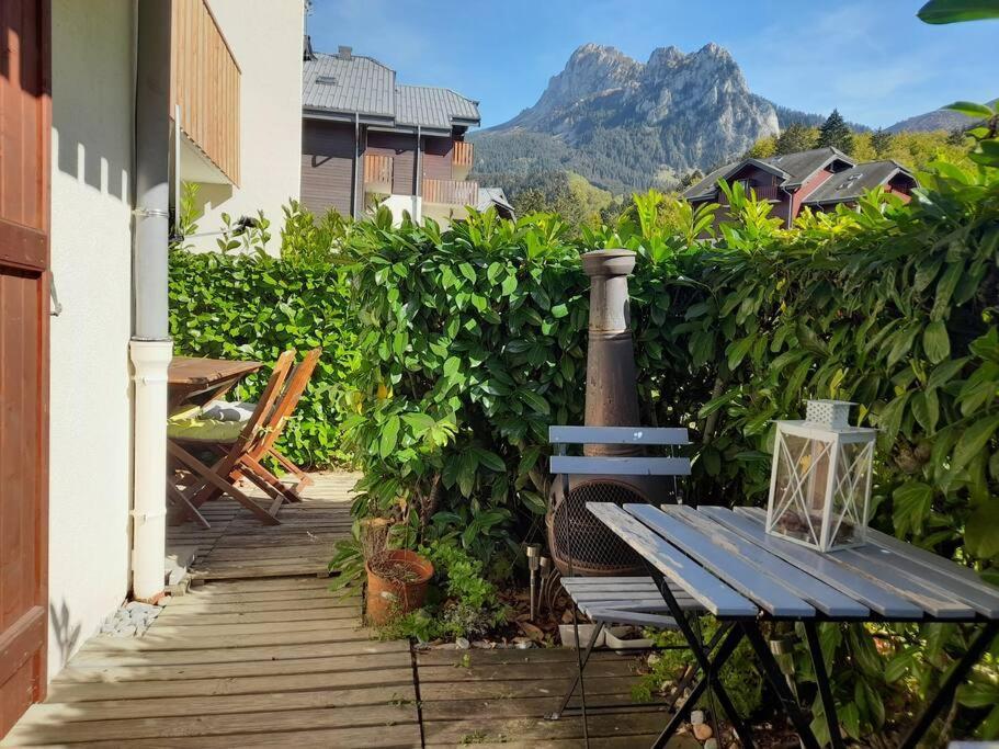 Rez De Jardin / Pieds Des Pistes Apartman Bernex Kültér fotó